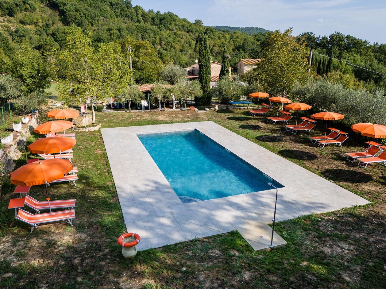 Agriturismo Santa Caterina Castelnuovo di Val di Cecina Buitenkant foto