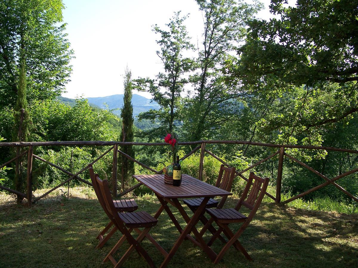 Agriturismo Santa Caterina Castelnuovo di Val di Cecina Buitenkant foto