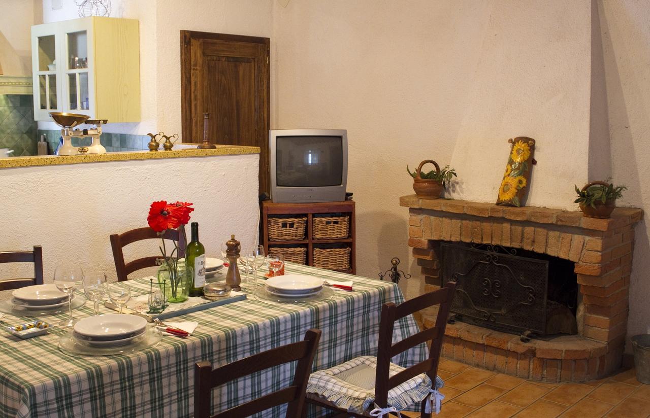 Agriturismo Santa Caterina Castelnuovo di Val di Cecina Kamer foto