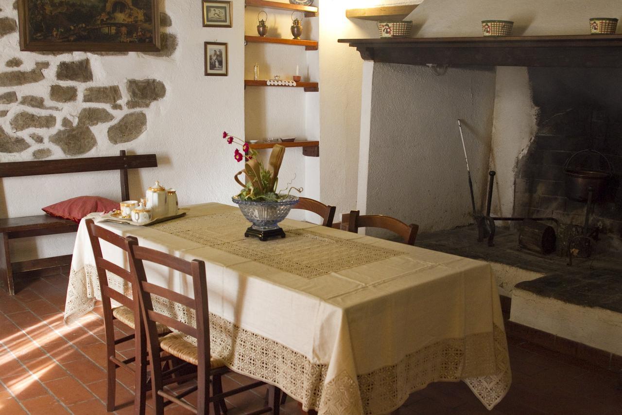 Agriturismo Santa Caterina Castelnuovo di Val di Cecina Kamer foto